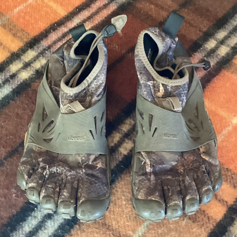 Vibrant Five fingers Spyridon MR Elite Camo Sz. 41